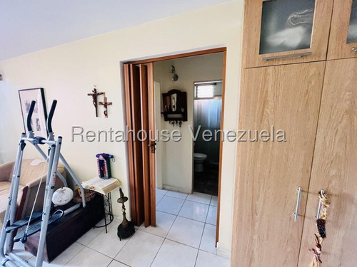 Apartamento En Venta Ubicado En Colinas De La Tahona
