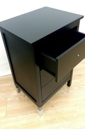 Imagen 3 de 8 de Mesa De Luz- 3 Cajones Guatambu Lustrado- Guia Metalicas-