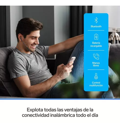 Audífonos Bluetooth* con cable reflejante y auriculares