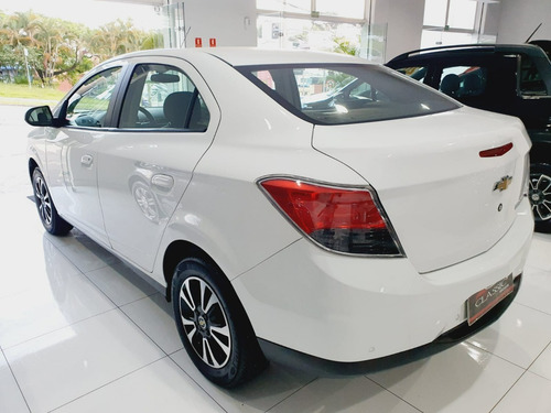 Imagem 4 de 8 de Prisma Ltz 1.4 Manual Flex - 2014