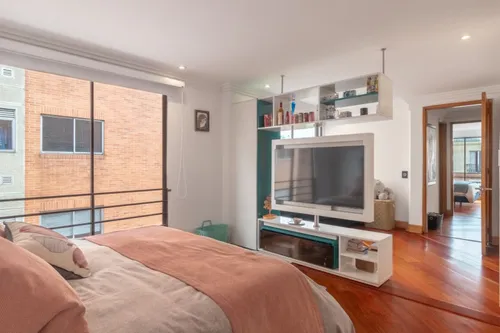 Apartamento En Venta En Chicó Navarra. Cod V16129