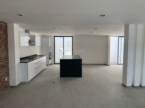 Imagen 3 de 13 de Casa En Venta En Lago Esmeralda