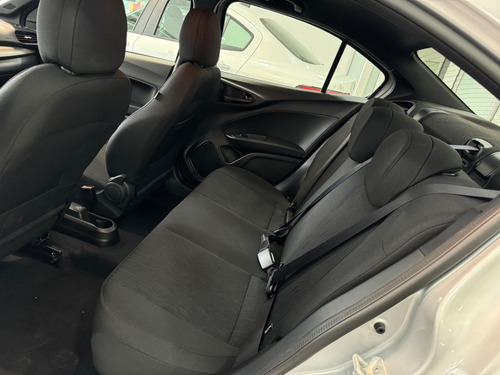Fiat Cronos 1.3 Drive Mt
