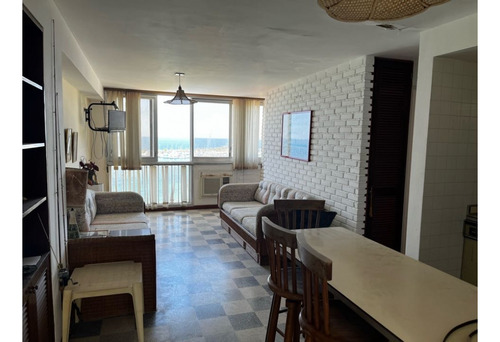 Vendo Apartamento 46m2 Playa Azul 3392