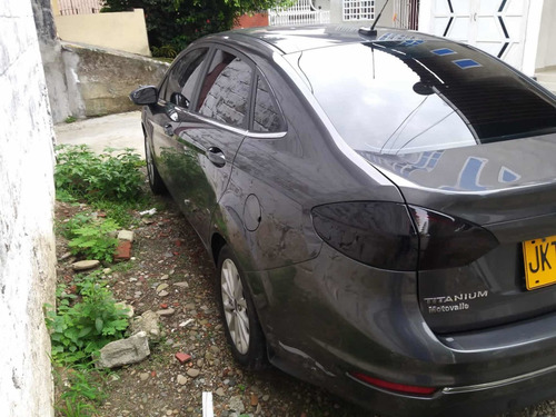Imagen 8 de 8 de Ford Fiesta 2017 1.6 Hatchback Titanium