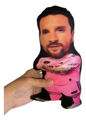 Peluche Messi Chiquito 2 Traje Rosa Unisex Por Encargo 