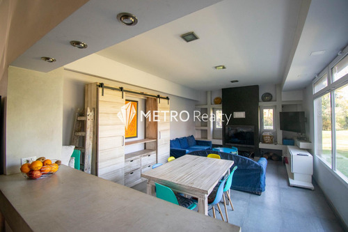 Casa En Venta 5 Ambientes En Cuba Villa De Mayo, Zona Norte