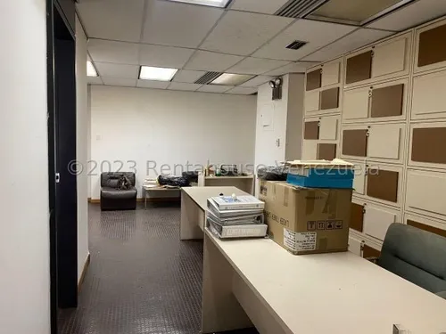 Venta De Oficina En La Urbina