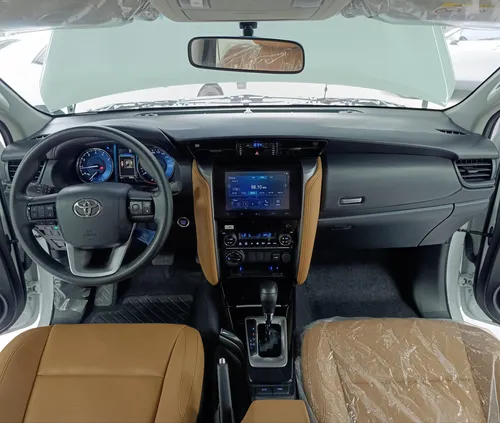 Toyota Fortuner Vxr