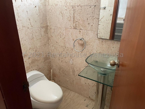 Imagen 14 de 19 de Casa En Venta Prados Del Este 22-12263 Jesús Enrique Díaz Caracas Baruta