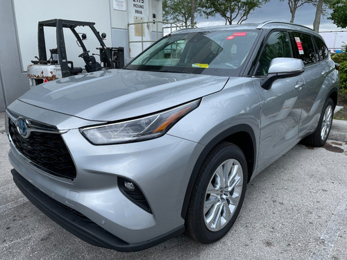 Imagen 3 de 21 de Toyota Highlander Hibrida Limited