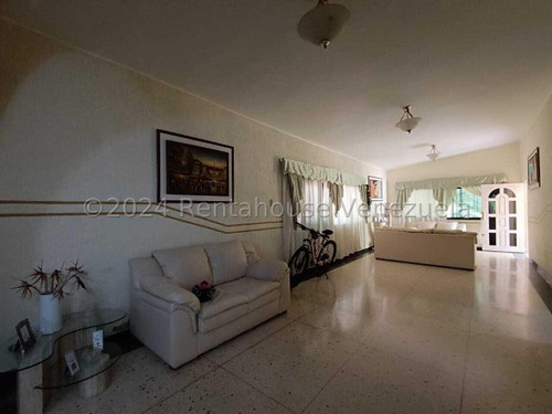 Gbf 24-24222 Venta Espectacular Casa Con Terreno El Limón Excelente Zona Llame Ya.