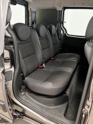 Peugeot Partner 1.6 Hdi Furgon Confort 92 5as
