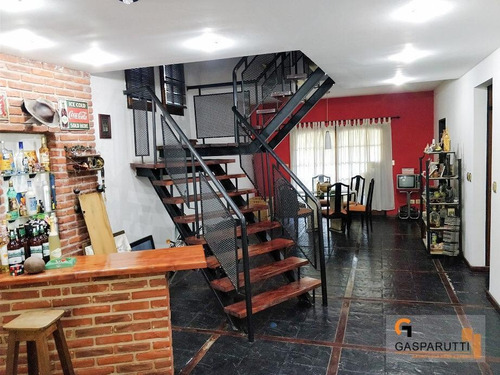 Imagen 6 de 14 de Excelente Casa 5 Ambientes En Aranjuez Country Club!