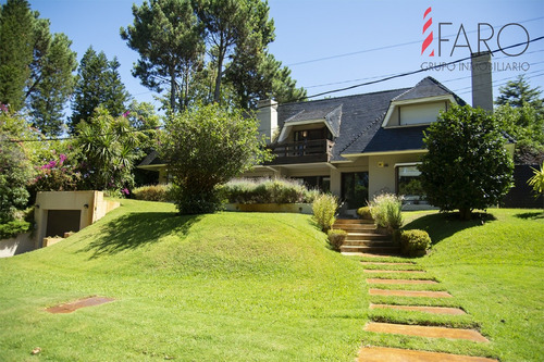 Hermosa Casa En Venta En Punta Del Este.