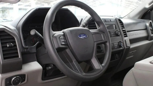 Ford F-450 Ta 2020