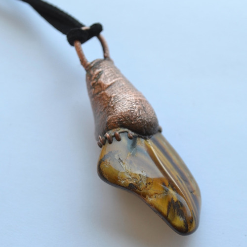 Imagen 3 de 5 de Collar Colgante Dije Piedra Ojo De Tigre, Talisman