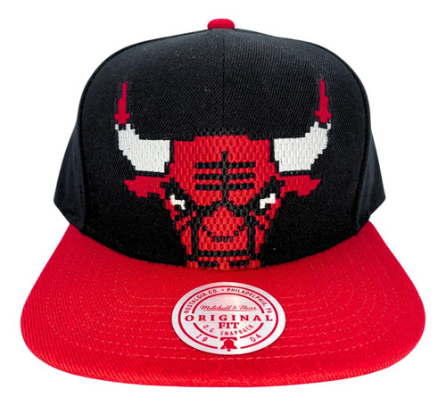 Gorra Mitchell & Ness Chicago Bulls 8 Bit Xl Hwc Ajustable