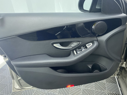 Imagen 14 de 25 de Mercedes Benz C 180 1.6 Turbo
