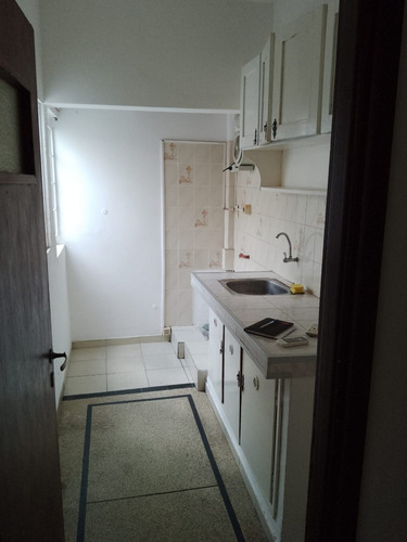 Imagen 2 de 5 de Apartamento 1 Dormitorio En Excelente Punto. Muy Luminoso