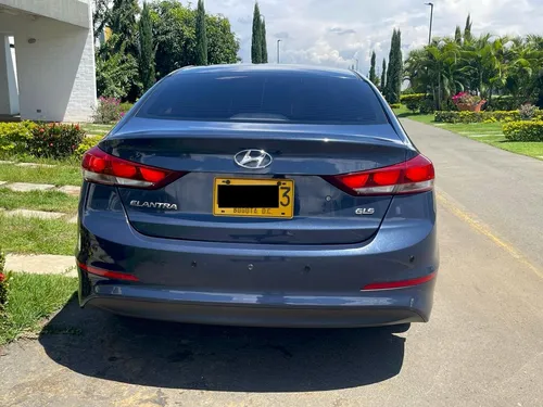 Hyundai Elantra 2017