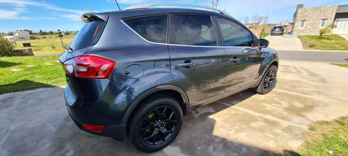Ford Kuga 2.5t Titanium L 4x4 2010