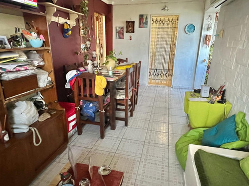 Departamento En Venta - 3 Dormitorios 1 Baño - 60mts2 - Villa Pueyrredón