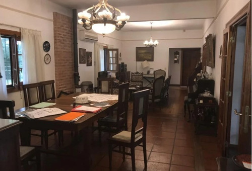 Casa De 3 Dormitorios, City Bell