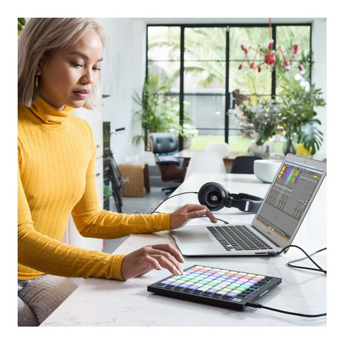 Imagen 4 de 7 de Novation Launchpad Mini Mk3 Controlador Midi Ableton Live