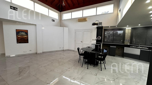 Casa De 4 Ambientes En Alquiler Anual En Canning | Barrio Malibu