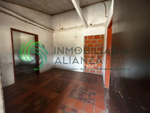 Lote En Venta En El Llanito. Cod V61645