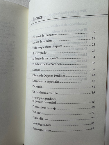 El Buscador De Finales. Pablo De Santis. Alfaguara (Usado)