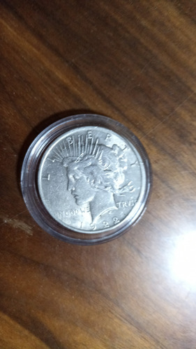 Moneda De Colección De Un Dólar De Plata 1922 (Usado)