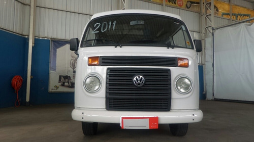 Volkswagen Kombi 1.4 Furgão