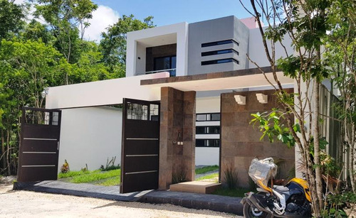 Casa En Alamos Ii, Sm 313, Cancún