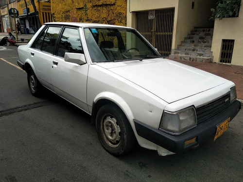 Mazda 323 1.5 1984 Super Especial