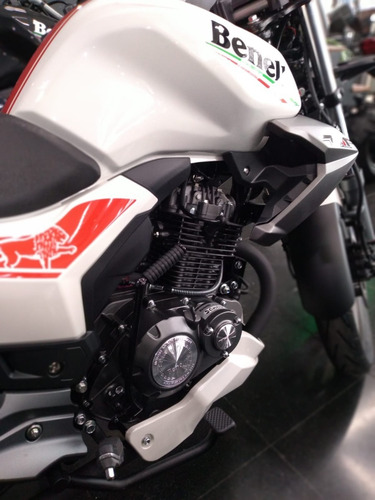 Imagen 19 de 21 de Benelli Tnt 15 0km Negro Agrobikes (no Ybr, Cg Titan)
