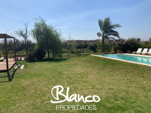 Casa En Venta En El Cantón, Escobar, G.b.a. Zona Norte