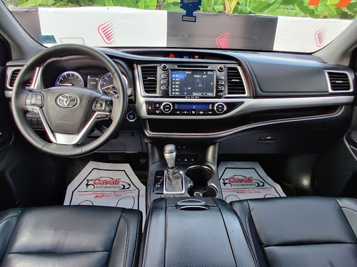 Imagen 9 de 13 de Toyota Highlander Xle 2017