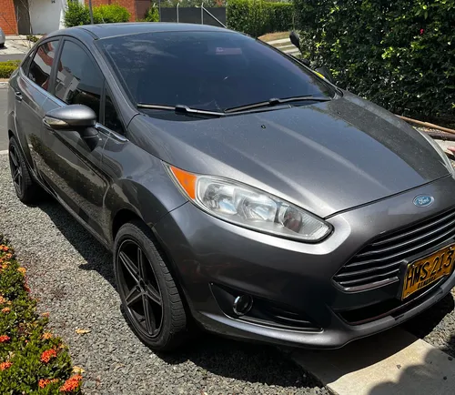 Ford Fiesta 1.6 Titanium At
