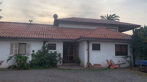 Venta Maravillosa Casa En Colina, Muy Rebajada De Precio !!!