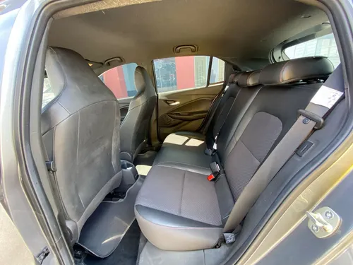 Chevrolet Onix 1.0T Rs Mt