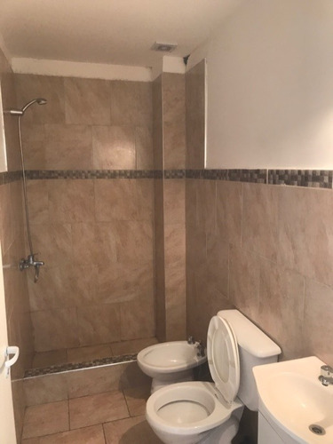 Imagen 5 de 5 de Departamento En Venta En Wilde Oeste