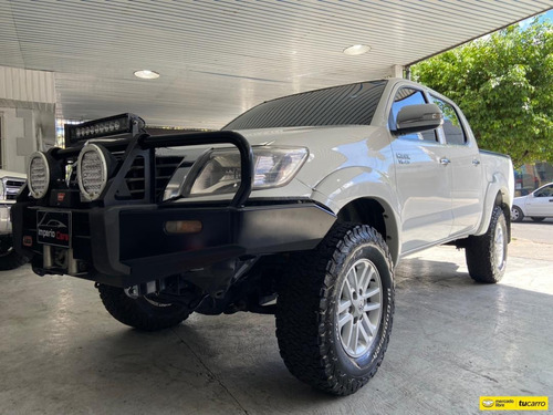 Toyota Hilux Pick-up D/cabina Carga 4x4