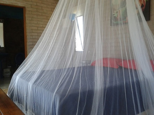 Alquiler Anual Casa Frente Al Mar Amueblada, Con Bajada A La Playa 1 Dormitorio. Garantía Porto Seguro.