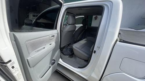 Toyota Hilux Pick-up 3.0 Cd Sr I 171cv 4x2