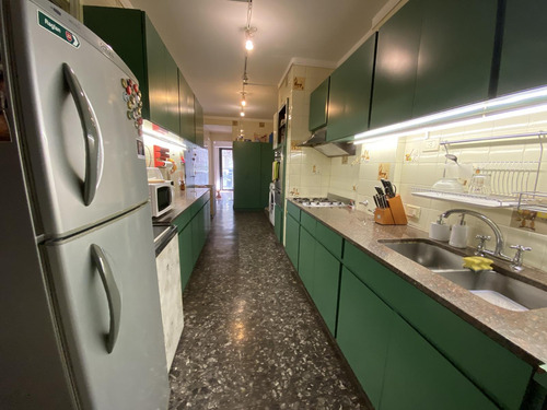 Piso En Venta Republica Arabe Siria Palermo , 3 Cuartos, Al Frente.