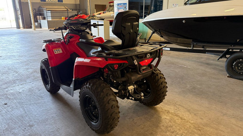 Quadriciclo Can Am Outlander 570 Max 2022 680km Apenas