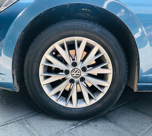 Imagen 9 de 14 de Volkswagen Jetta (a7) 2019 Comfortline