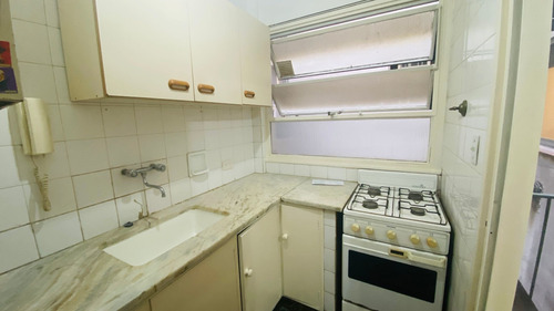 Imagen 11 de 17 de Departamento 2 Amb Recoleta Oportunidad!